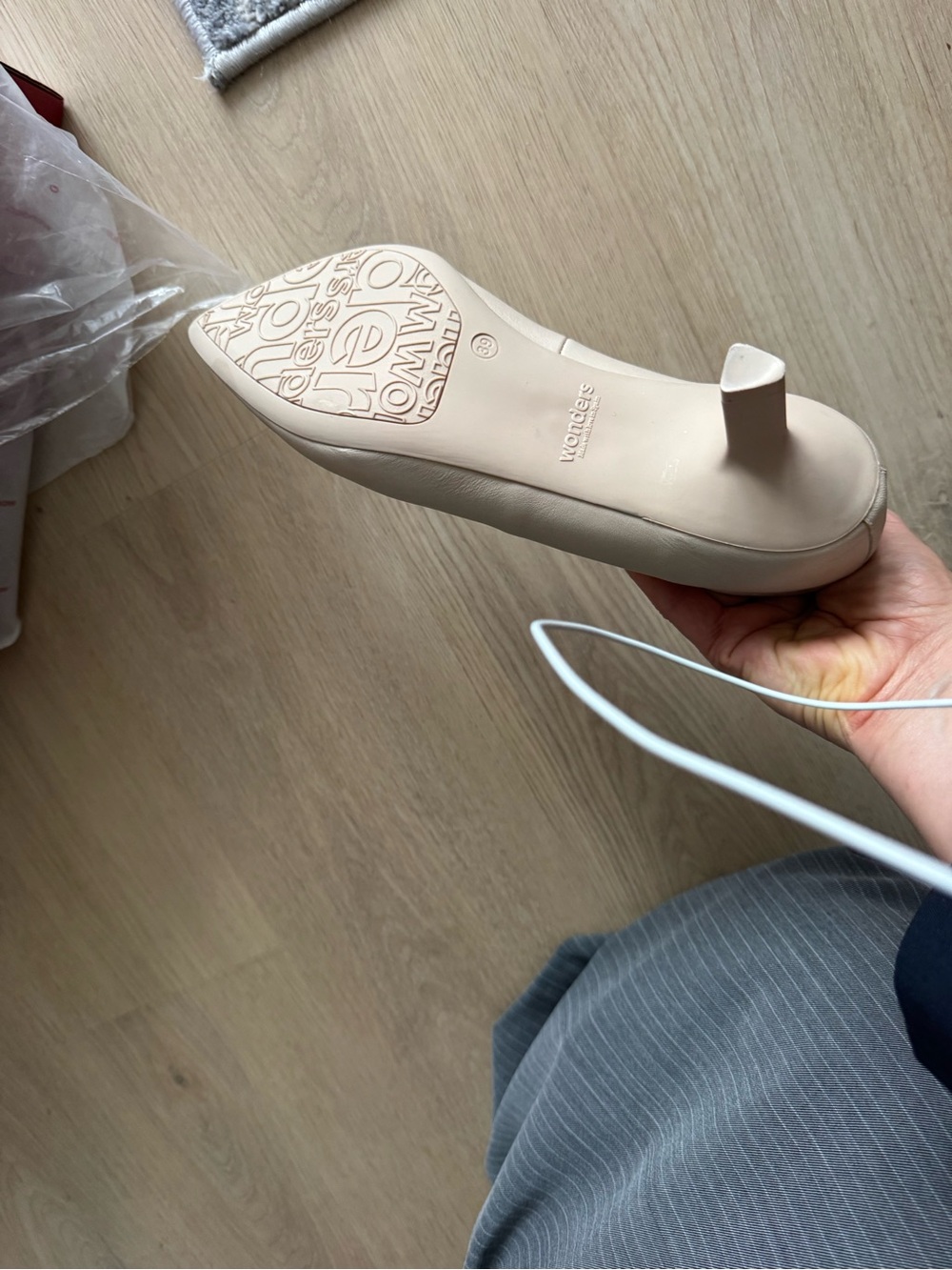 Women's Beige Pointed-Toe Low Kitten Heels - Picture 3 of 8